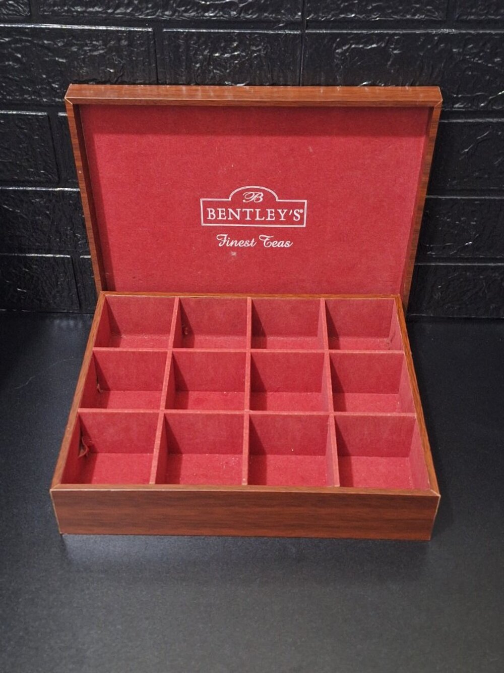 BENTLEY'S TEAS 16 COMARTMENT TEA STORAGE BOX